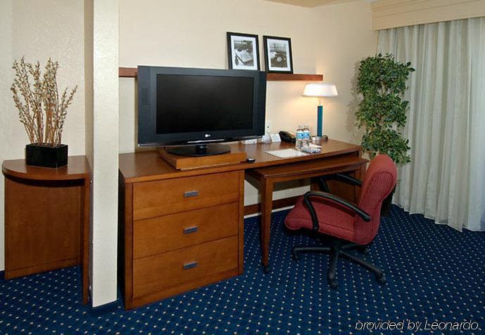 Courtyard By Marriott Birmingham Trussville Rom bilde