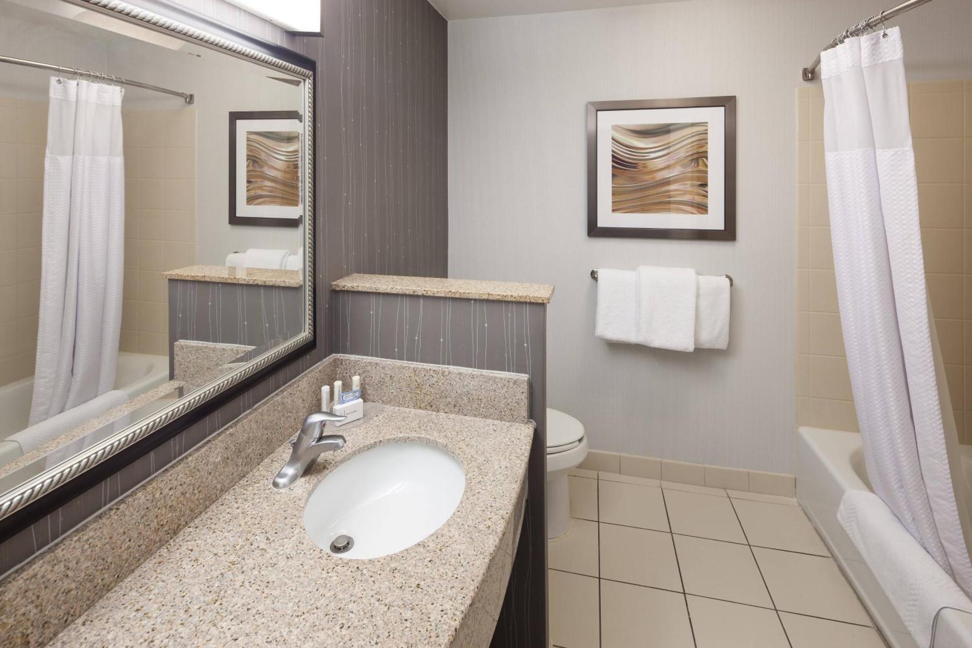 Courtyard By Marriott Birmingham Trussville Eksteriør bilde