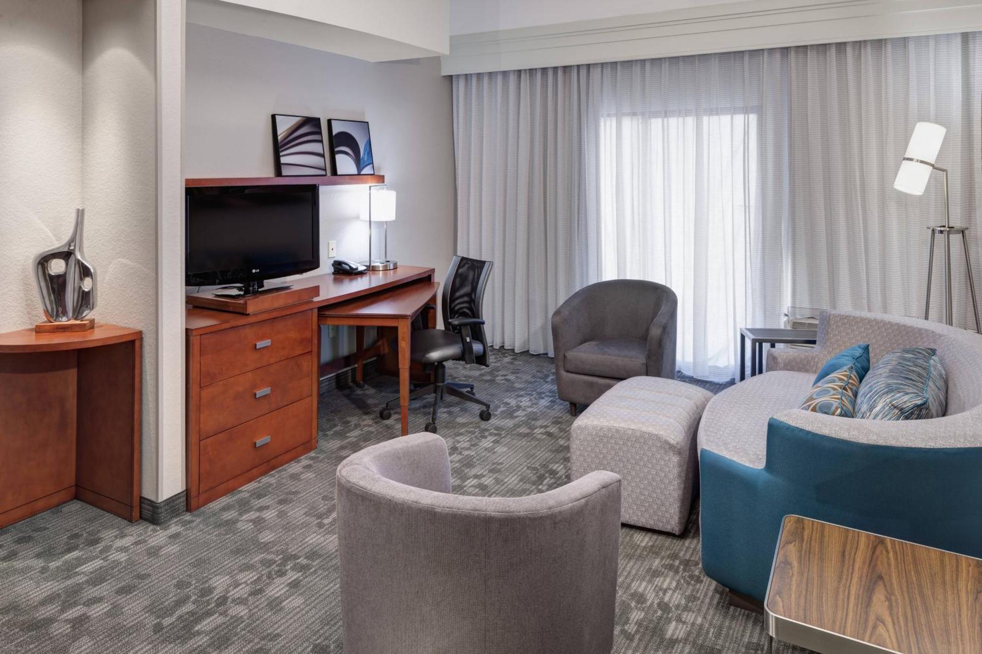 Courtyard By Marriott Birmingham Trussville Eksteriør bilde