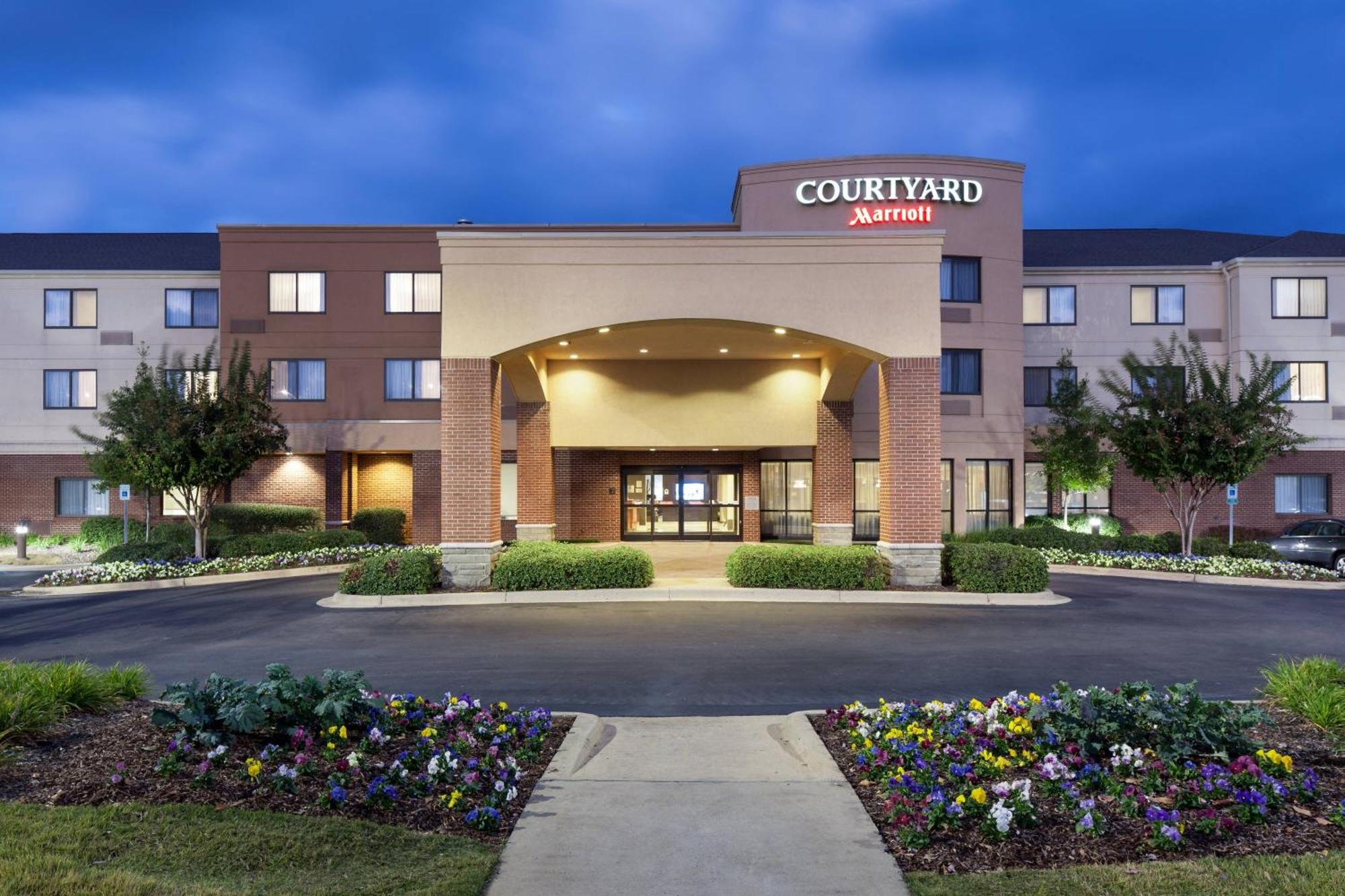 Courtyard By Marriott Birmingham Trussville Eksteriør bilde